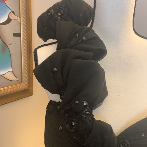 Gorgeous evening gown by Boutique montage - Picture 6 of 13